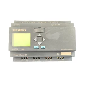 Automate Siemens LOGO! 24RL référence 6ED1053-1HA00-0BA0 avec afficheur intégré
