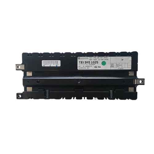 Module TBXDMS1025 Telemecanique Schneider Electric TBX avec 8 entrées numériques et 2 sorties relais pour automatisation industrielle.