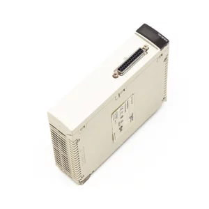 Module TSXAEY810 Schneider Electric Modicon Premium 8 entrées analogiques isolées 16 bits.